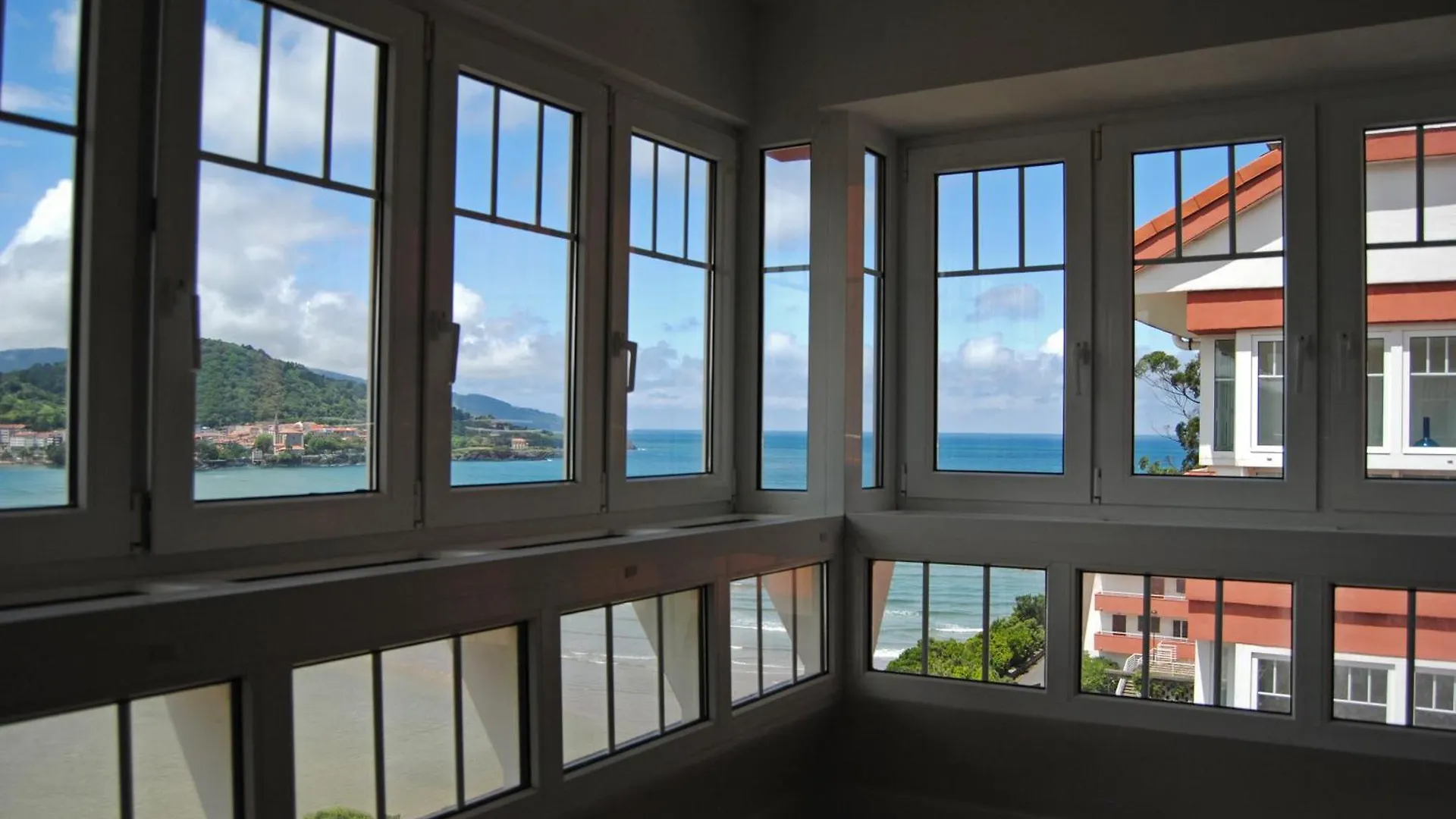 Laida Beach Con Parking By Kabia Gestion Sukarrieta Apartman